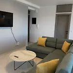 Apartment Infinito Blu Blu