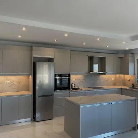 Infinito Blu Blu * Koróni