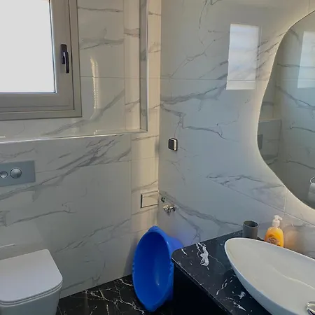 Infinito Blu Blu * Koróni